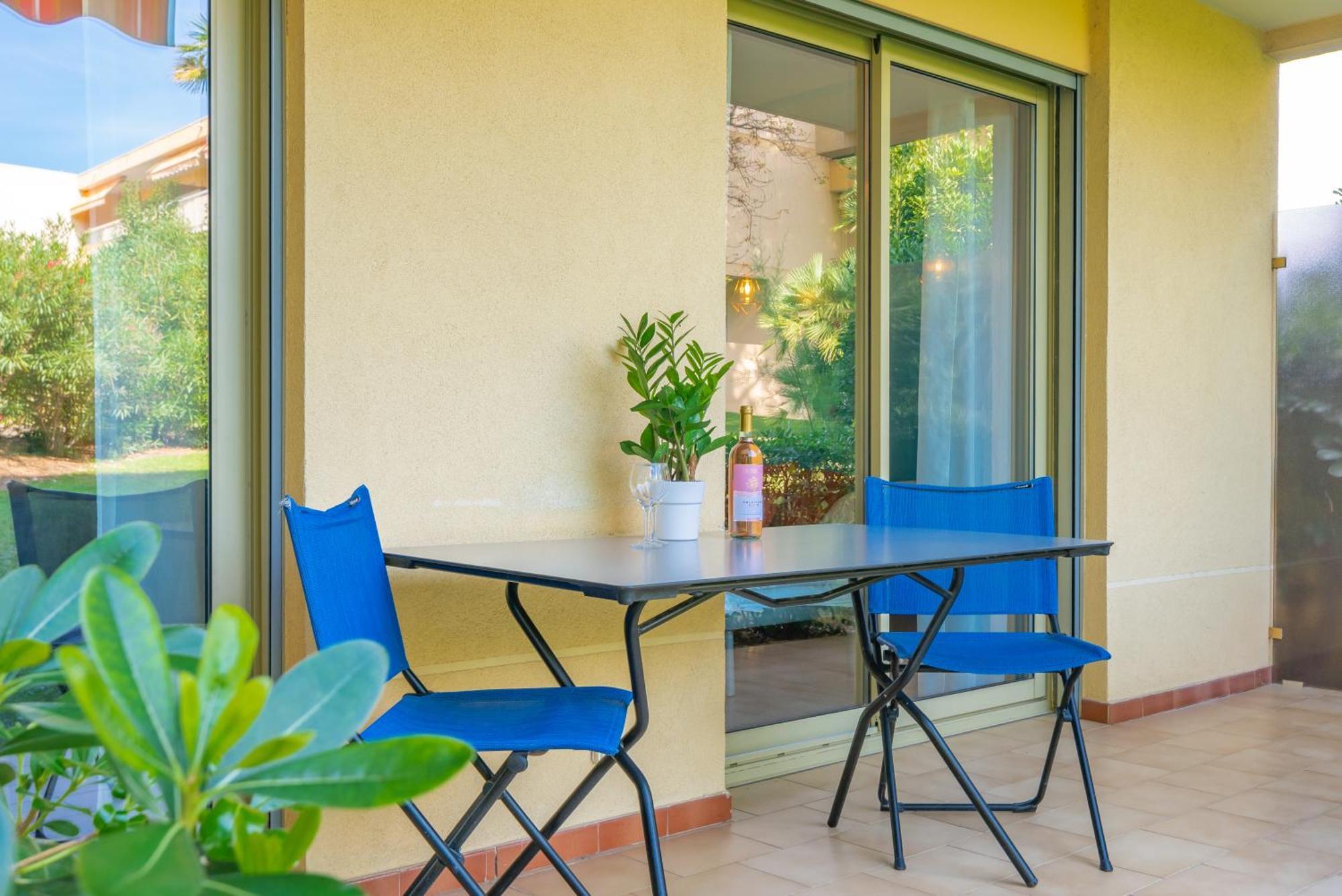 Les 15 Pins & La Mer -Your Green Getaway Near Sea & Beach Antibes Exterior photo