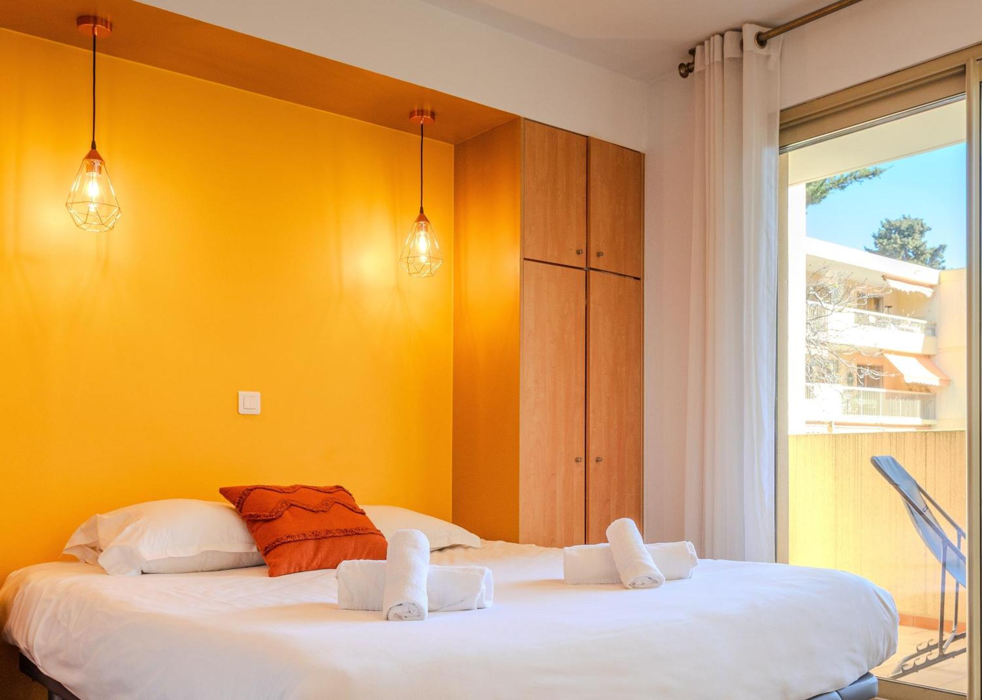 Les 15 Pins & La Mer -Your Green Getaway Near Sea & Beach Antibes Exterior photo